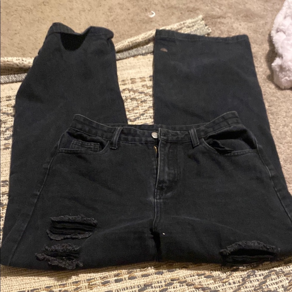 Black Distressed Jeans